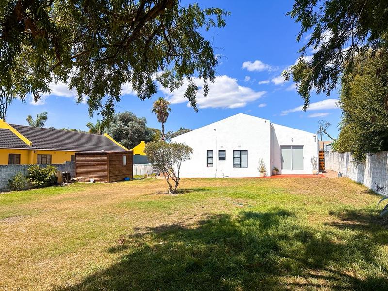 3 Bedroom Property for Sale in Wellway Park East Western Cape